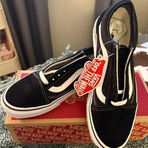 Vans Classic Black and White Old Skool Shoes